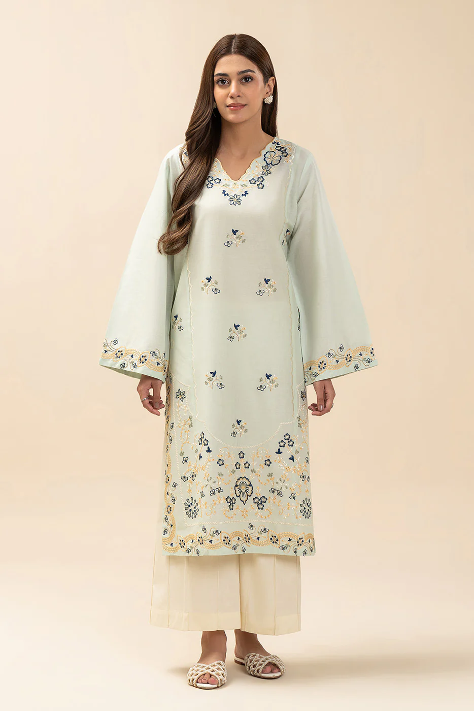 EMBROIDERED LAWN SHIRT (PRET) - Image 2