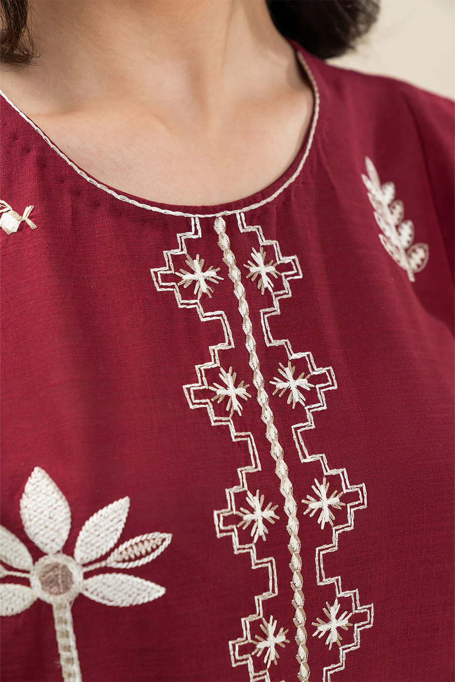2 PIECE EMBROIDERED TWO WAY SLUB SUIT (PRET) - Image 5