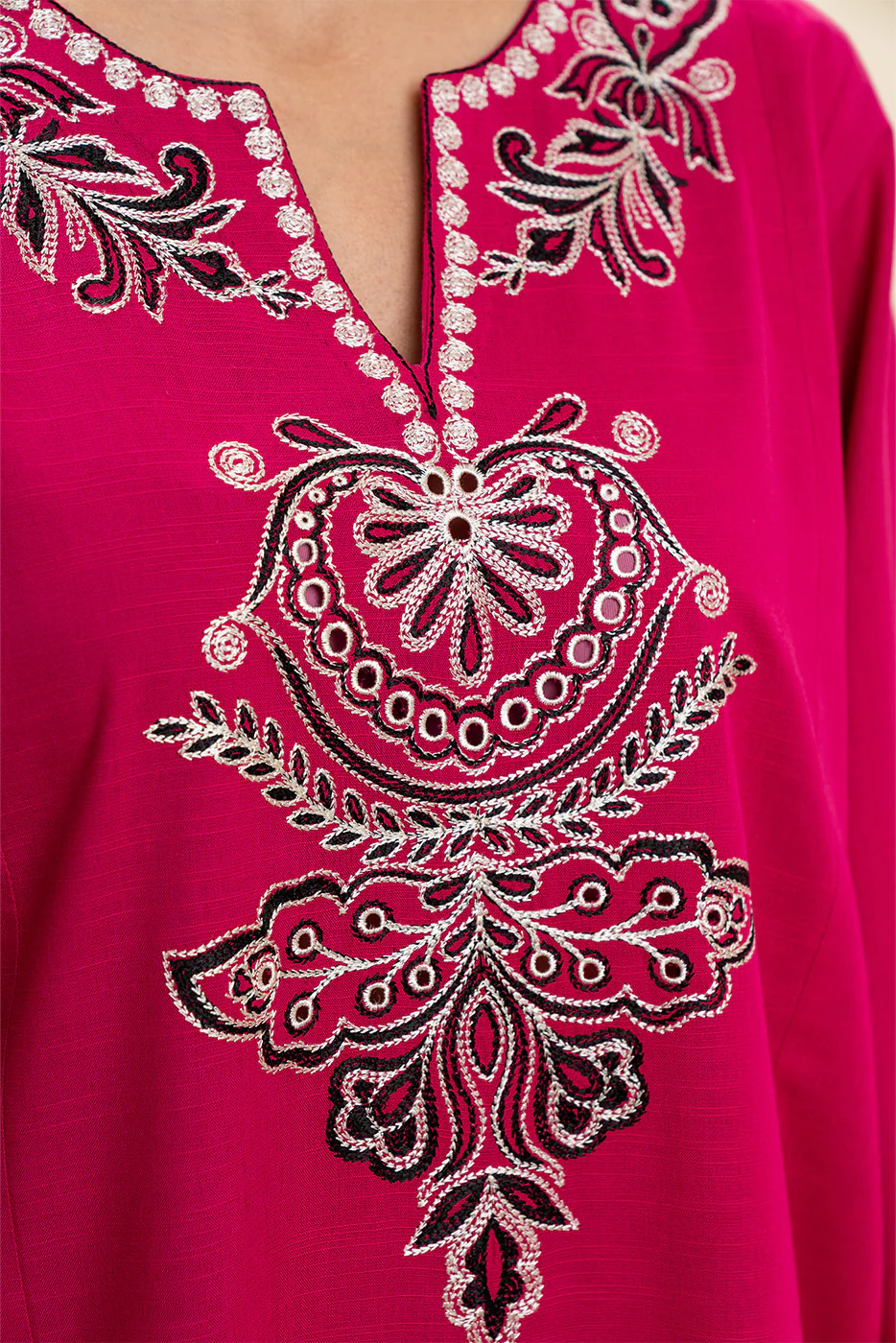 2 PIECE EMBROIDERED CD SLUB SUIT (PRET) - Image 3