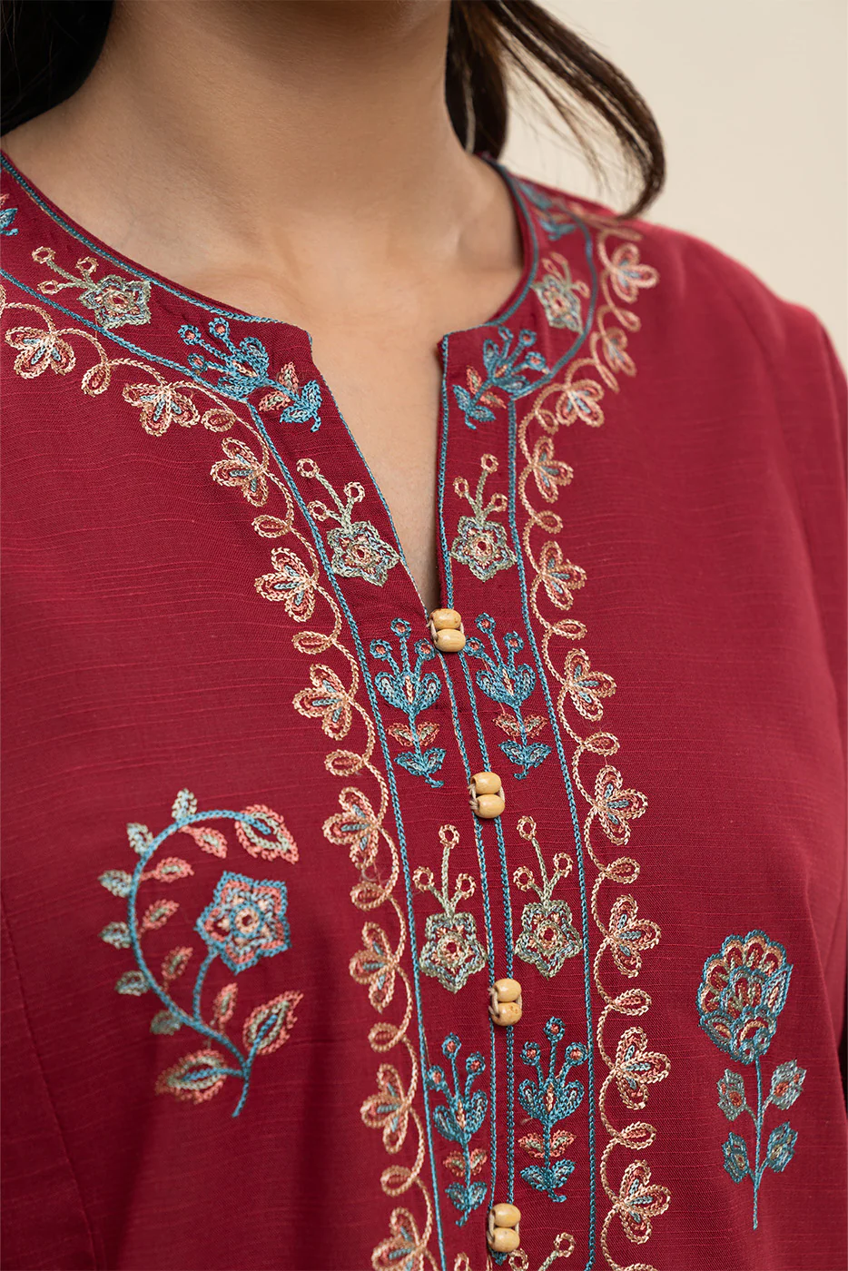3 PIECE EMBROIDERED SLUB COTTON SUIT (PRET) - Image 5