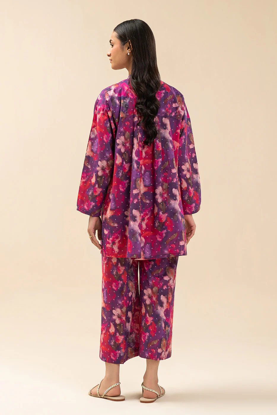 2 PIECE PRINTED LAWN SUIT (PRET) - Image 4