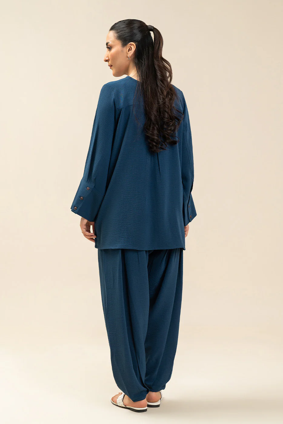 BASIC YARN DYED CO-ORD SET (FLOW) - Image 4