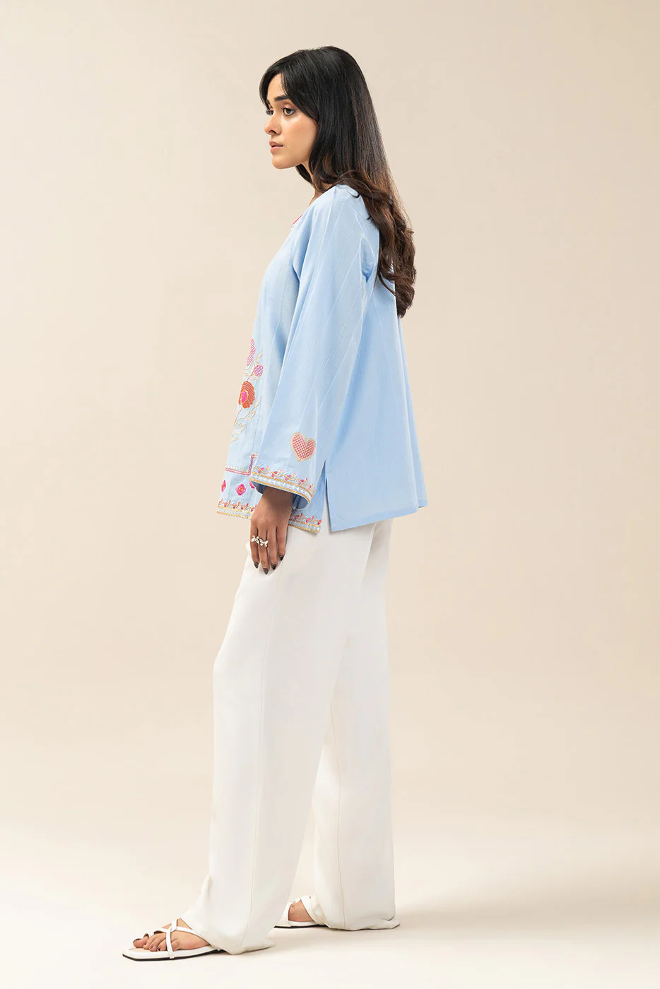 EMBROIDERED DOBBY BLOUSE (FLOW) - Image 4