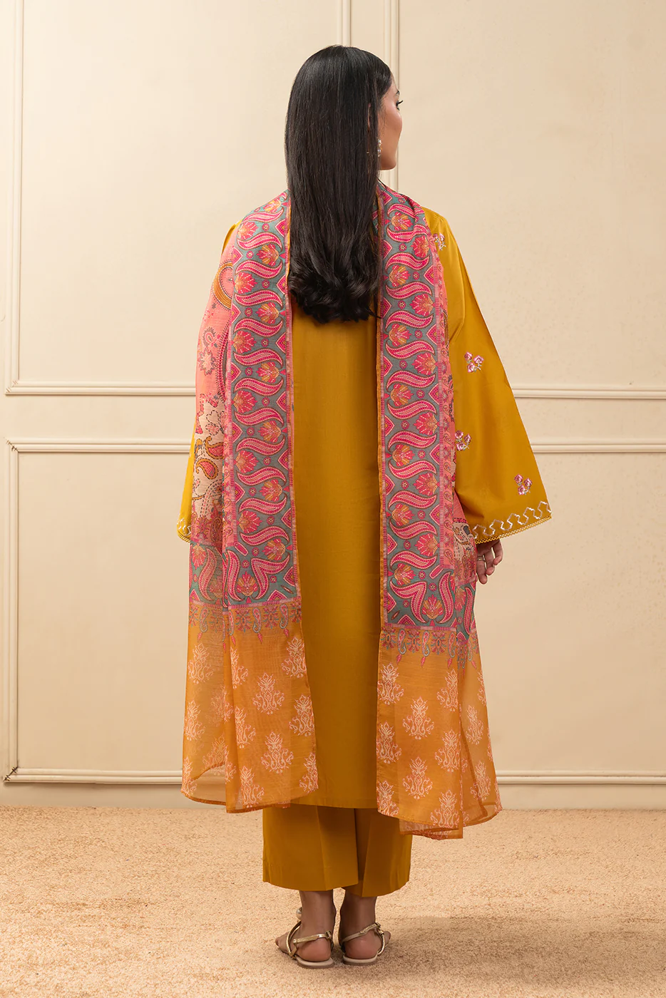 3 PIECE EMBROIDERED LAWN SUIT (PRET) - Image 4