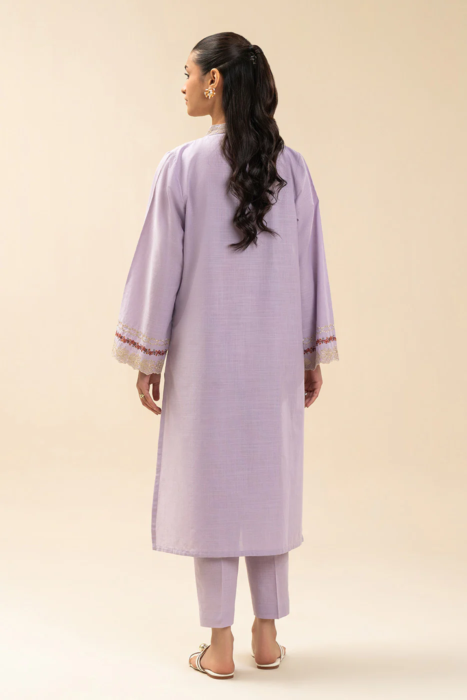 2 PIECE EMBROIDERED TWO WAY SLUB SUIT (PRET) - Image 4