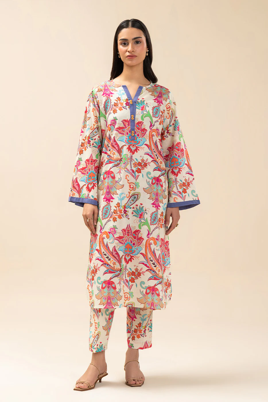 2 PIECE PRINTED LAWN SUIT (PRET) - Image 2