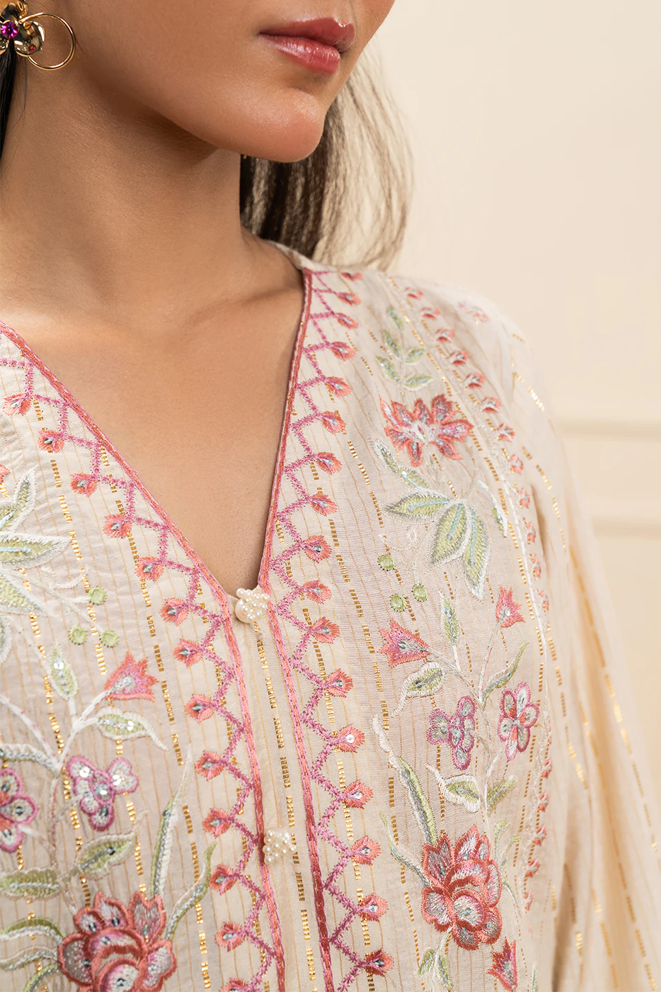 2 PIECE EMBROIDERED DOBBY JACQUARD SUIT (PRET) - Image 5