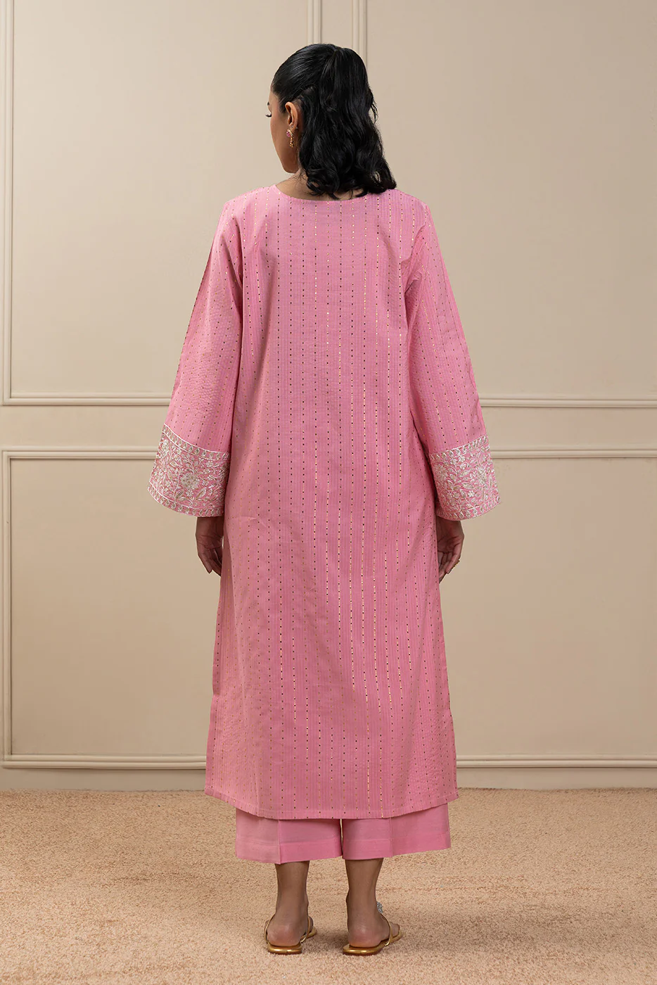 2 PIECE EMBROIDERED TWO TONE ZARI SUIT (HIGH CASUAL) - Image 4