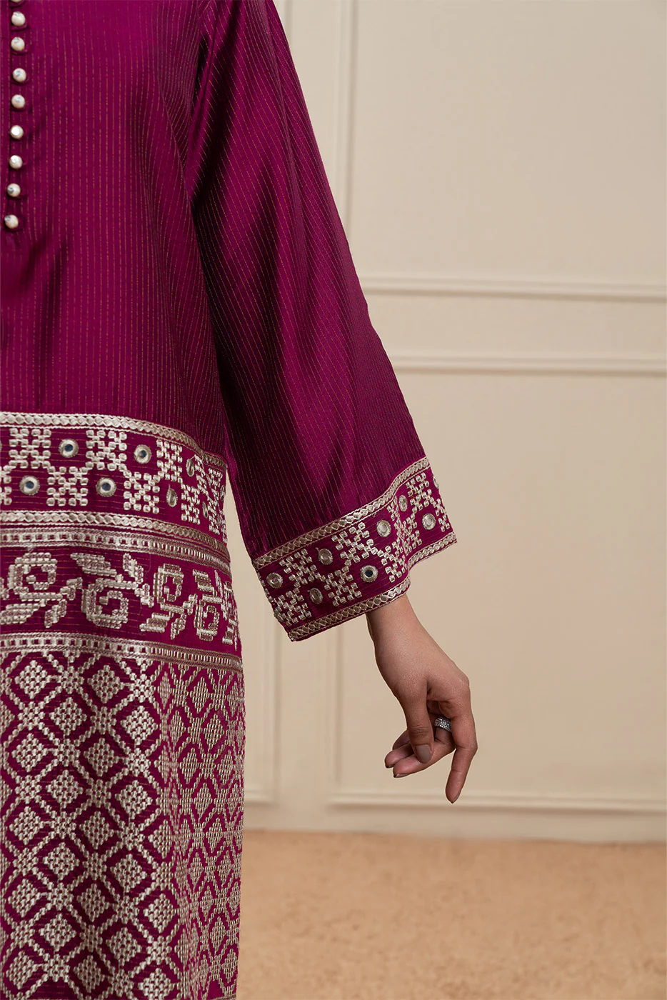 3 PIECE EMBROIDERED TWO TONE MISSOURI SUIT (HIGH CASUAL) - Image 6