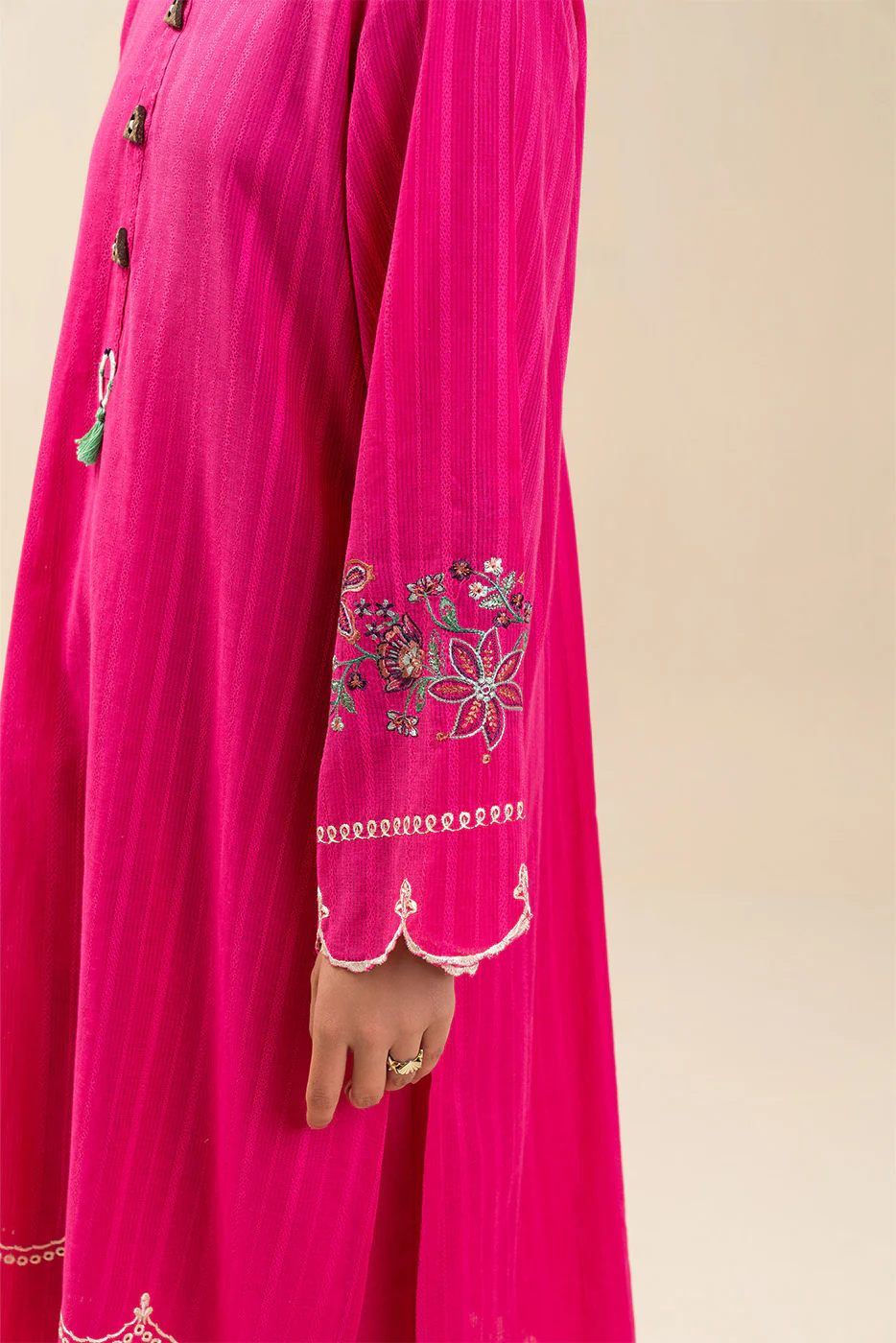2 PIECE EMBROIDERED NENO KARA SUIT (PRET) - Image 6