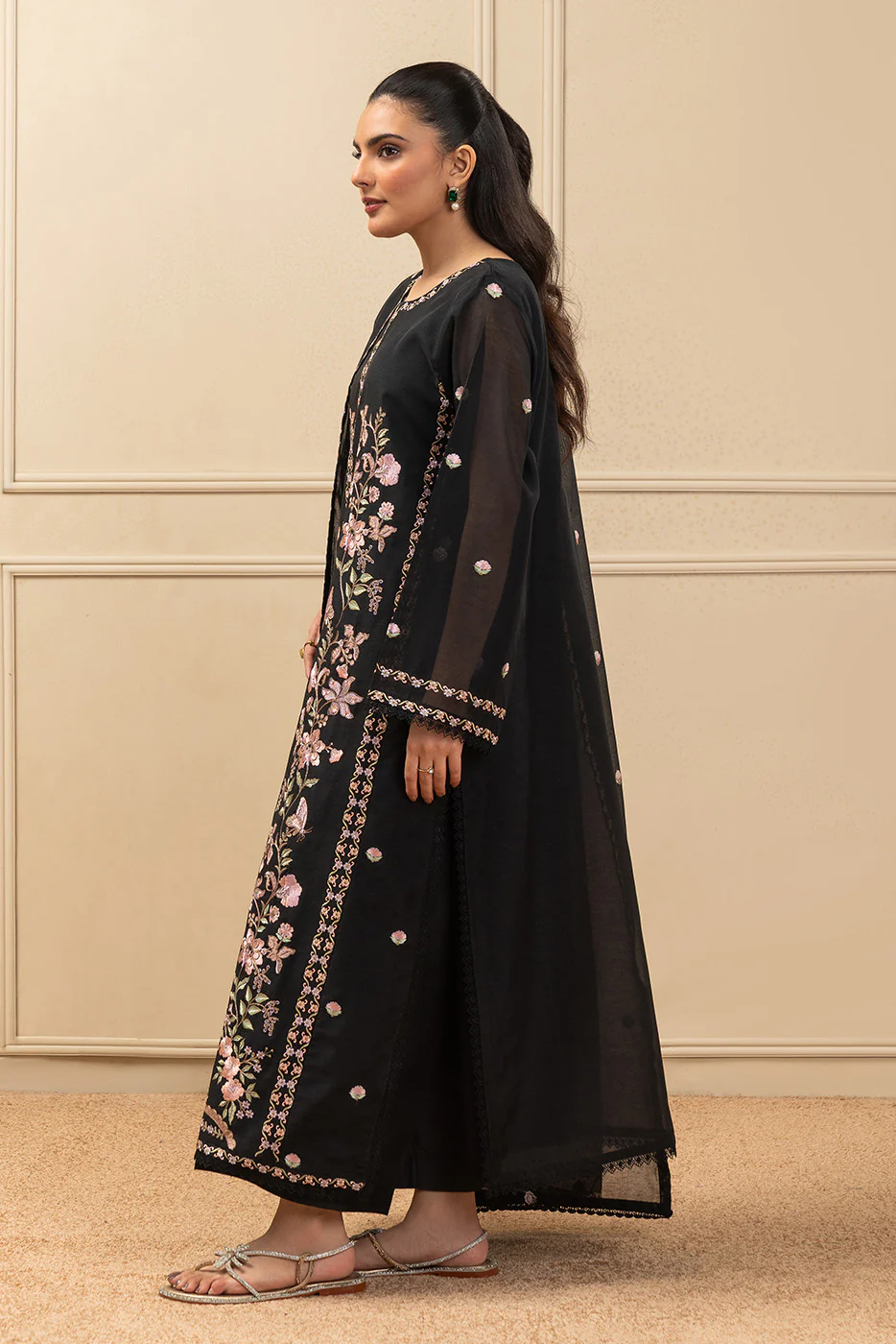 2 PIECE EMBROIDERED PAPER COTTON SUIT (HIGH CASUAL) - Image 2