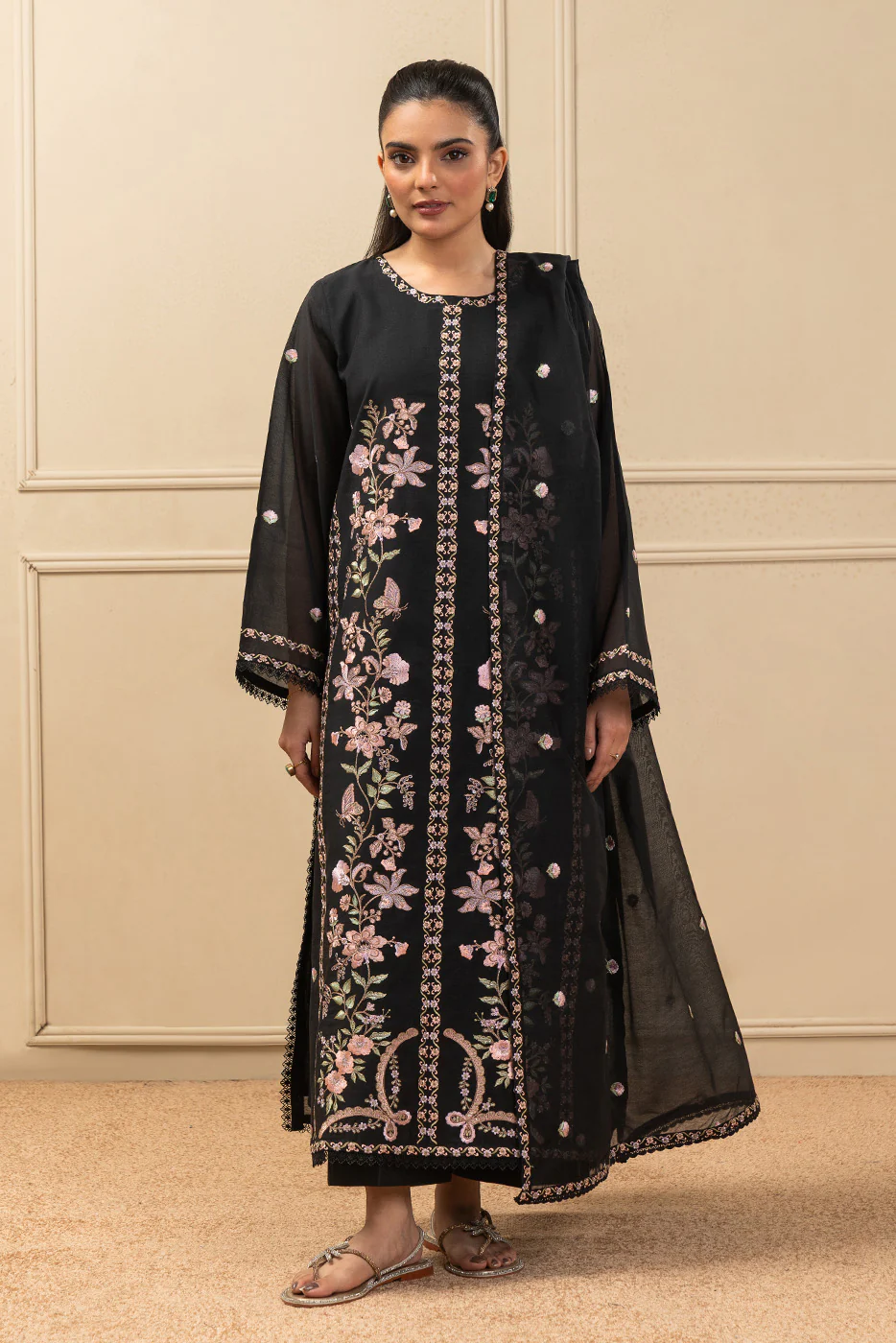 2 PIECE EMBROIDERED PAPER COTTON SUIT (HIGH CASUAL) - Image 5