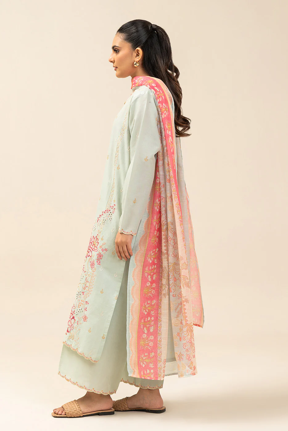 3 PIECE EMBROIDERED TEXTURED LAWN SUIT (PRET) - Image 3