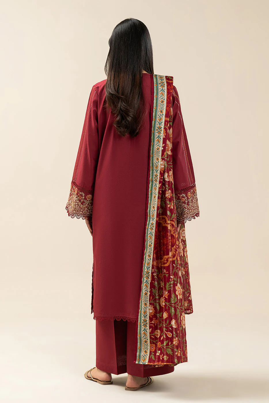 3 PIECE EMBROIDERED LAWN SUIT-MALEFICENT MAROON (UNSTITCHED) - Image 6