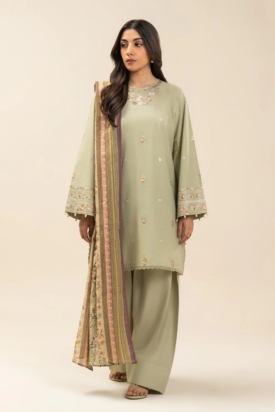 3 PIECE EMBROIDERED LAWN SUIT-VERDANT WHISPER (UNSTITCHED) - Image 2