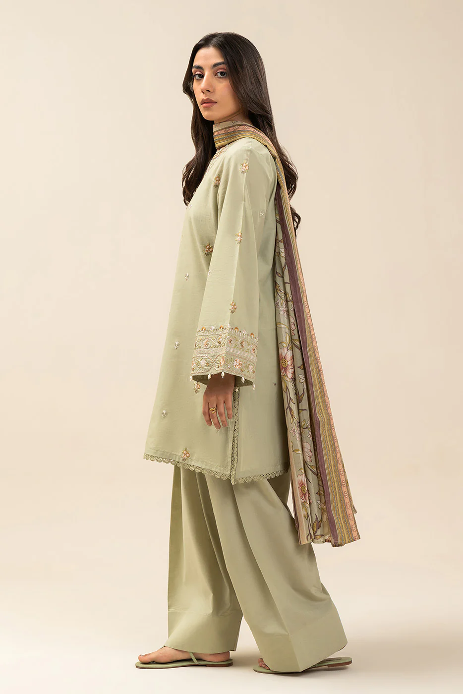 3 PIECE EMBROIDERED LAWN SUIT-VERDANT WHISPER (UNSTITCHED) - Image 3