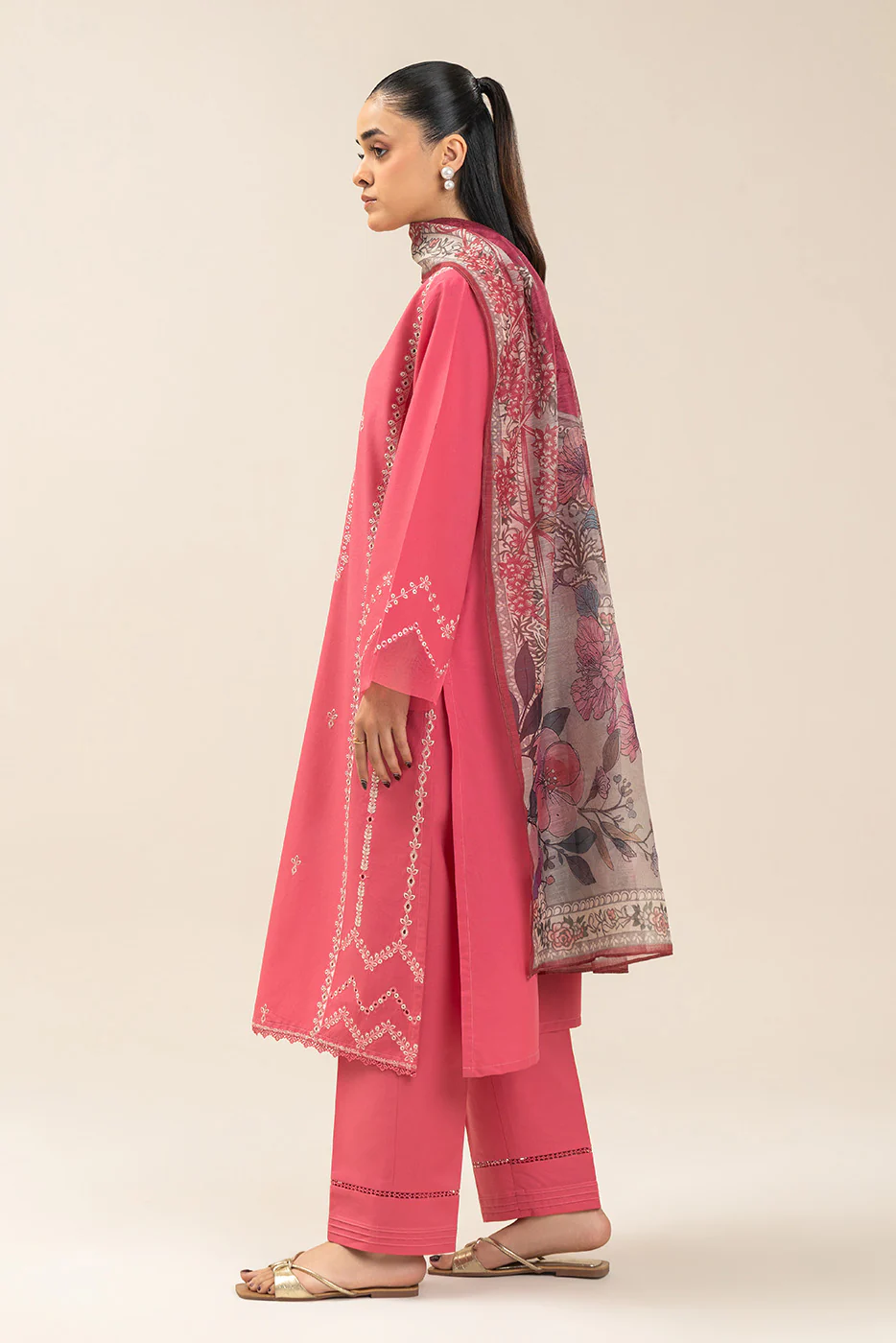 3 PIECE EMBROIDERED LAWN SUIT-PINK PALISADE (UNSTITCHED) - Image 4