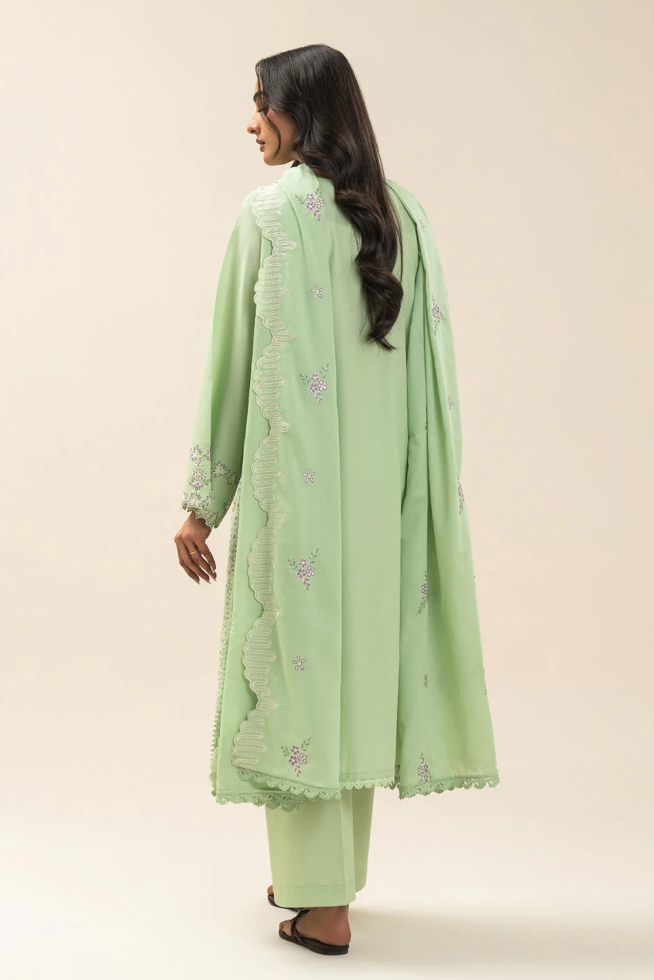 3 PIECE EMBROIDERED LAWN SUIT-SPRING BLOOM (UNSTITCHED) - Image 3