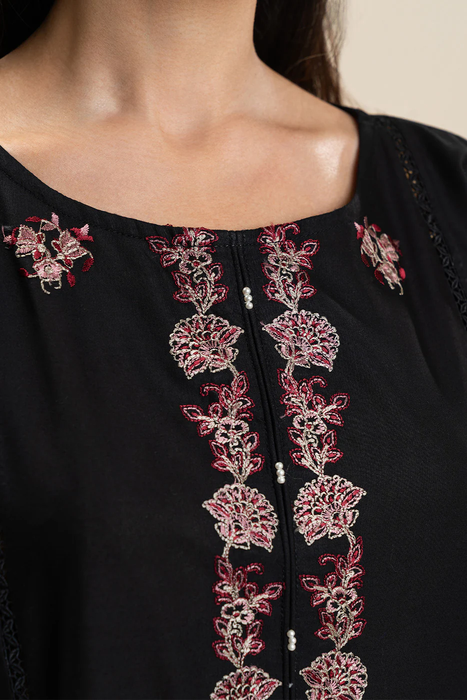 3 PIECE EMBROIDERED LAWN SUIT-DEEP ESPRESSO (UNSTITCHED) - Image 5