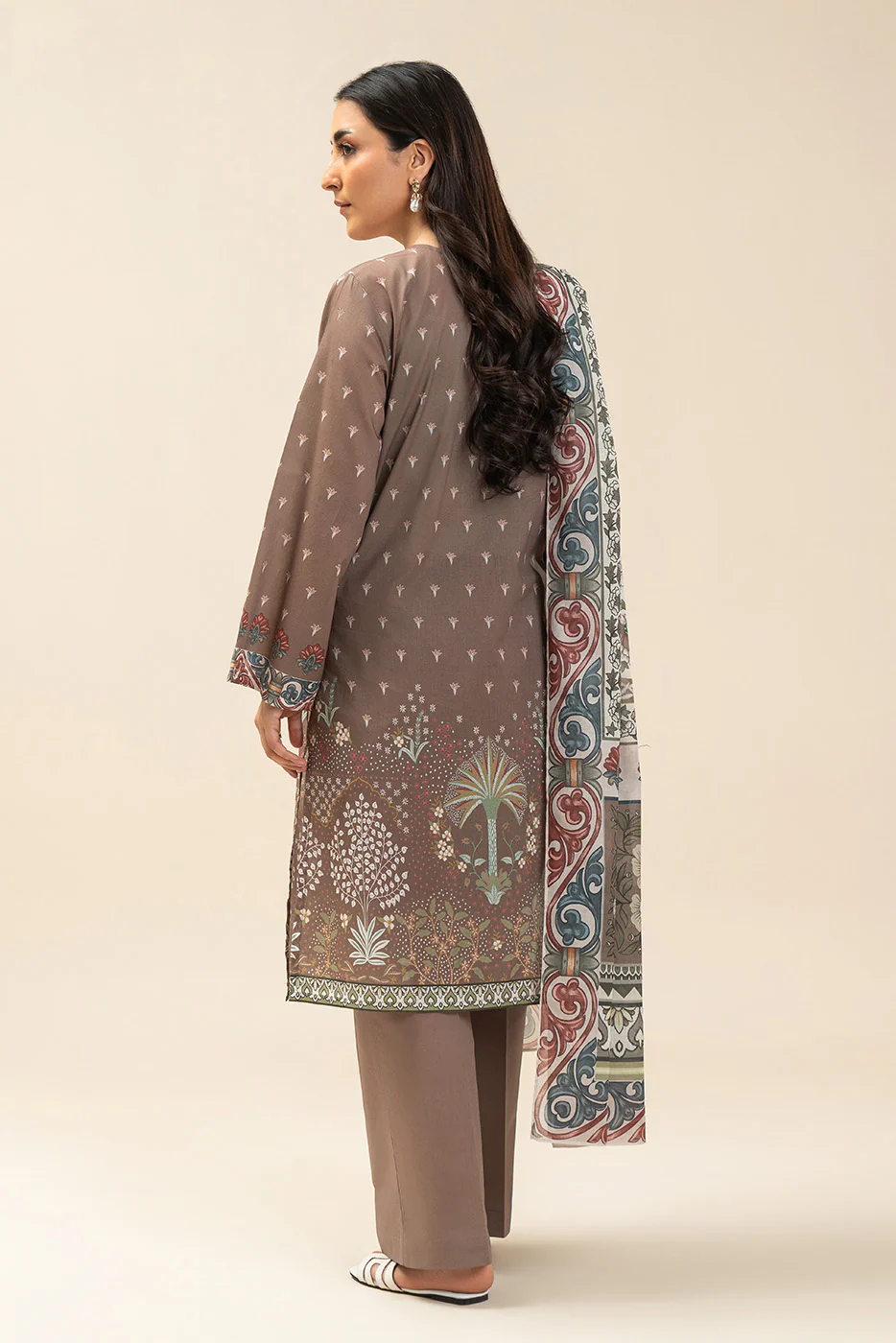 3 PIECE PRINTED LAWN SUIT-MUTED HARMONY (UNSTITCHED) - Image 2