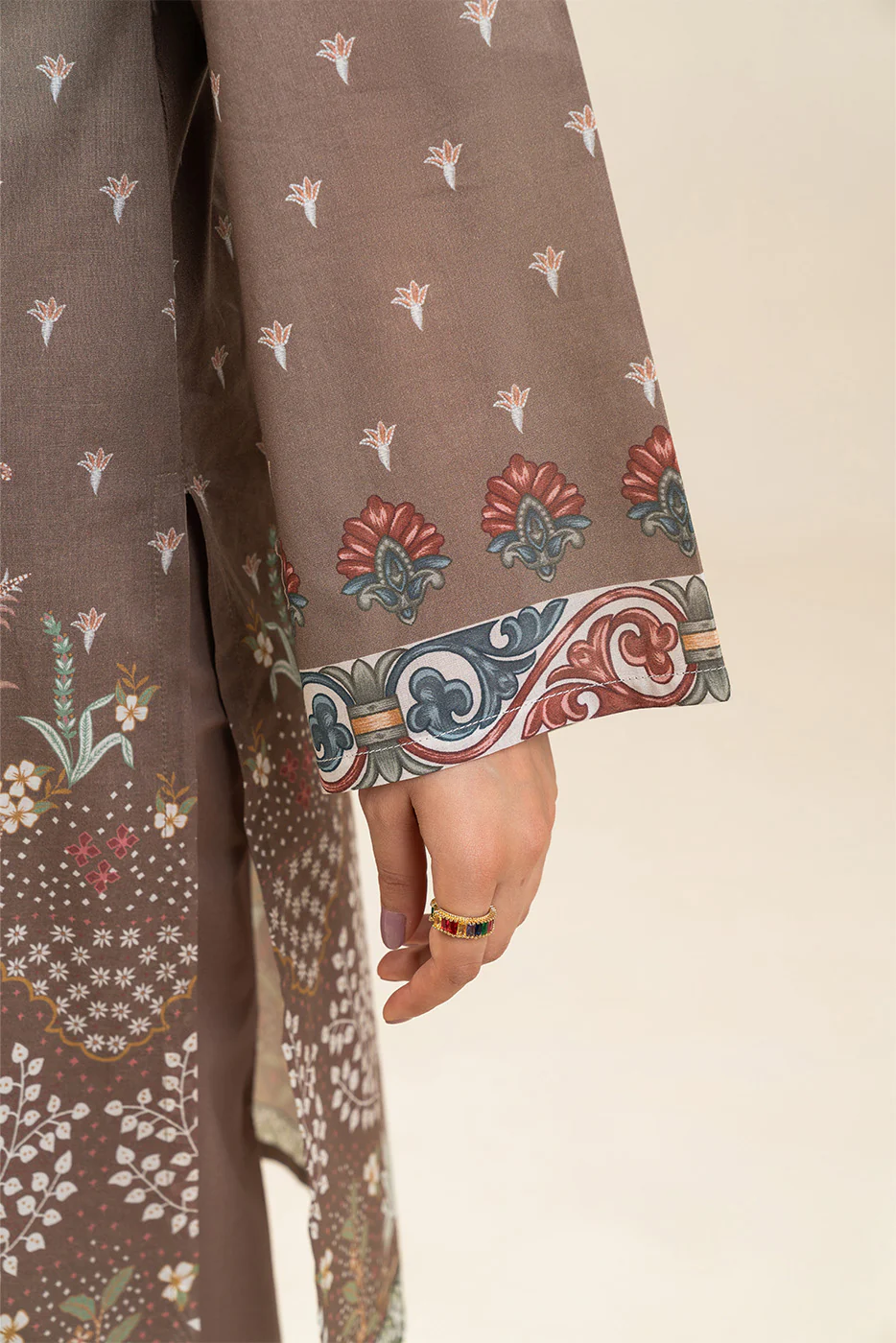 3 PIECE PRINTED LAWN SUIT-MUTED HARMONY (UNSTITCHED) - Image 5