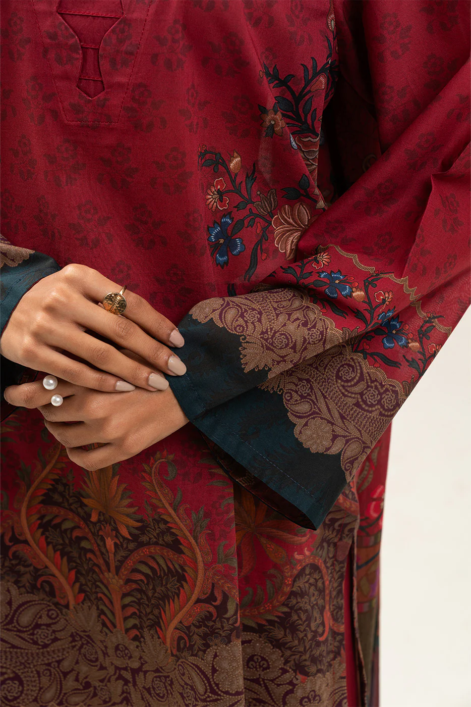 3 PIECE PRINTED LAWN SUIT-ETHNIC PAISLY (UNSTITCHED) - Image 6