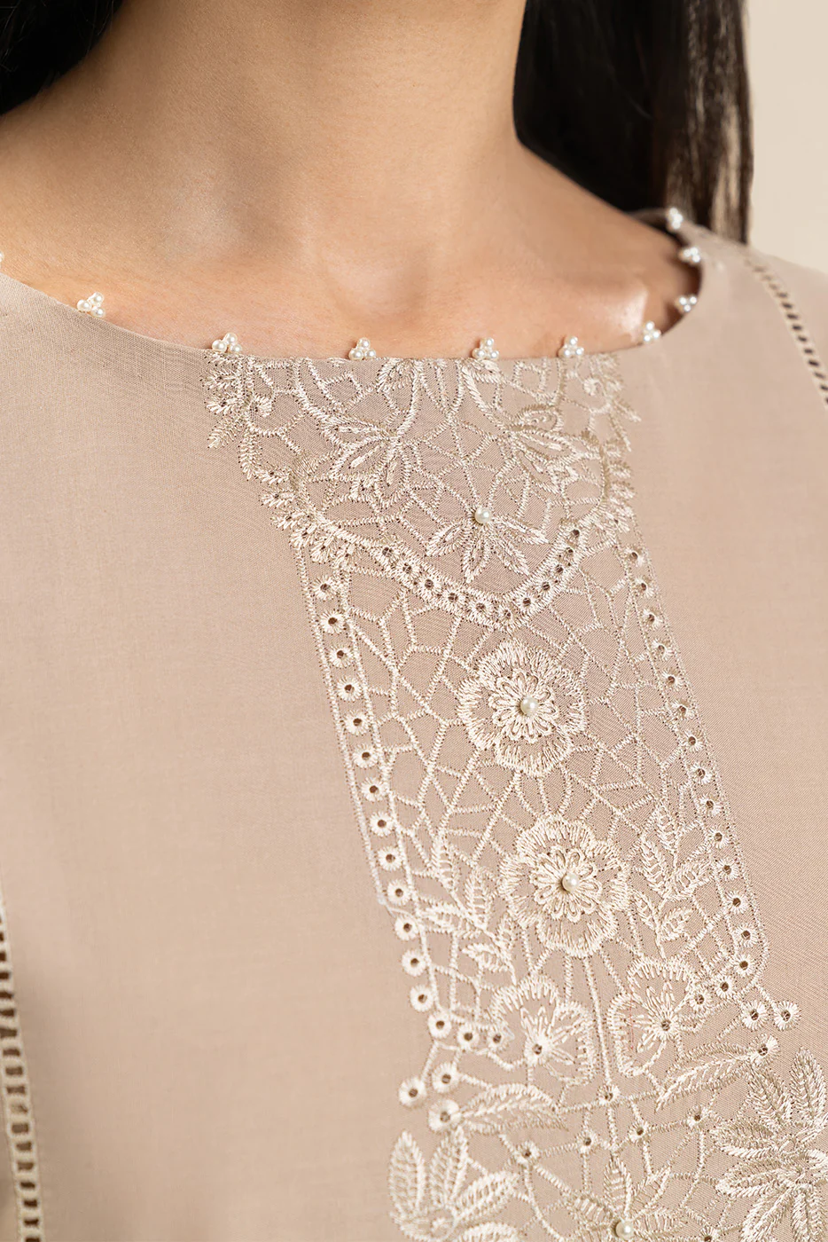 2 PIECE EMBROIDERED LAWN SUIT-PEARL CREAM (UNSTITCHED) - Image 2