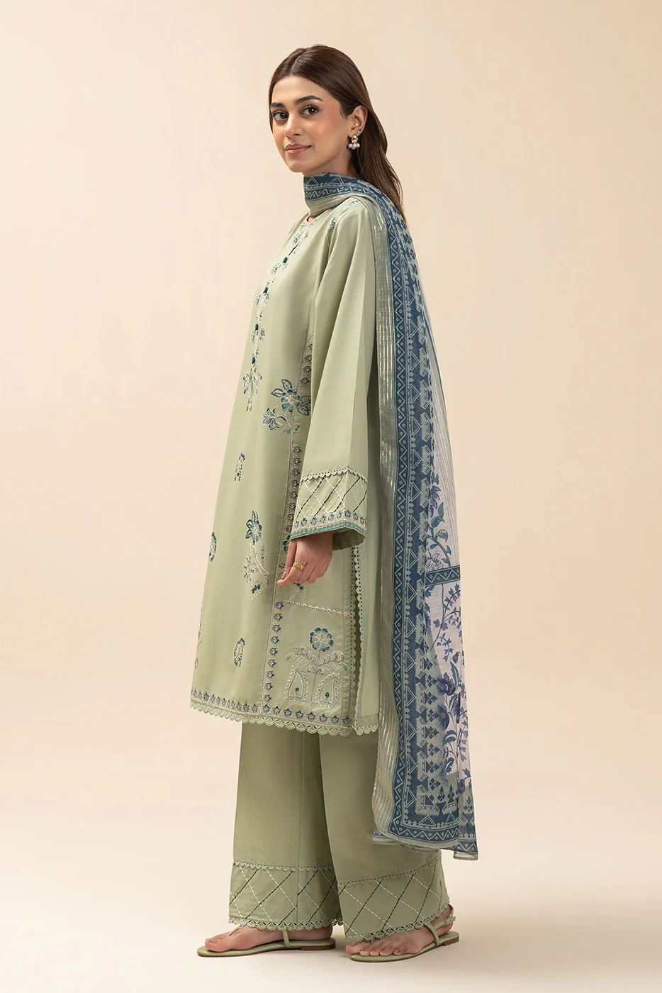 3 PIECE EMBROIDERED LAWN SUIT-MINERAL MINT (UNSTITCHED) - Image 3