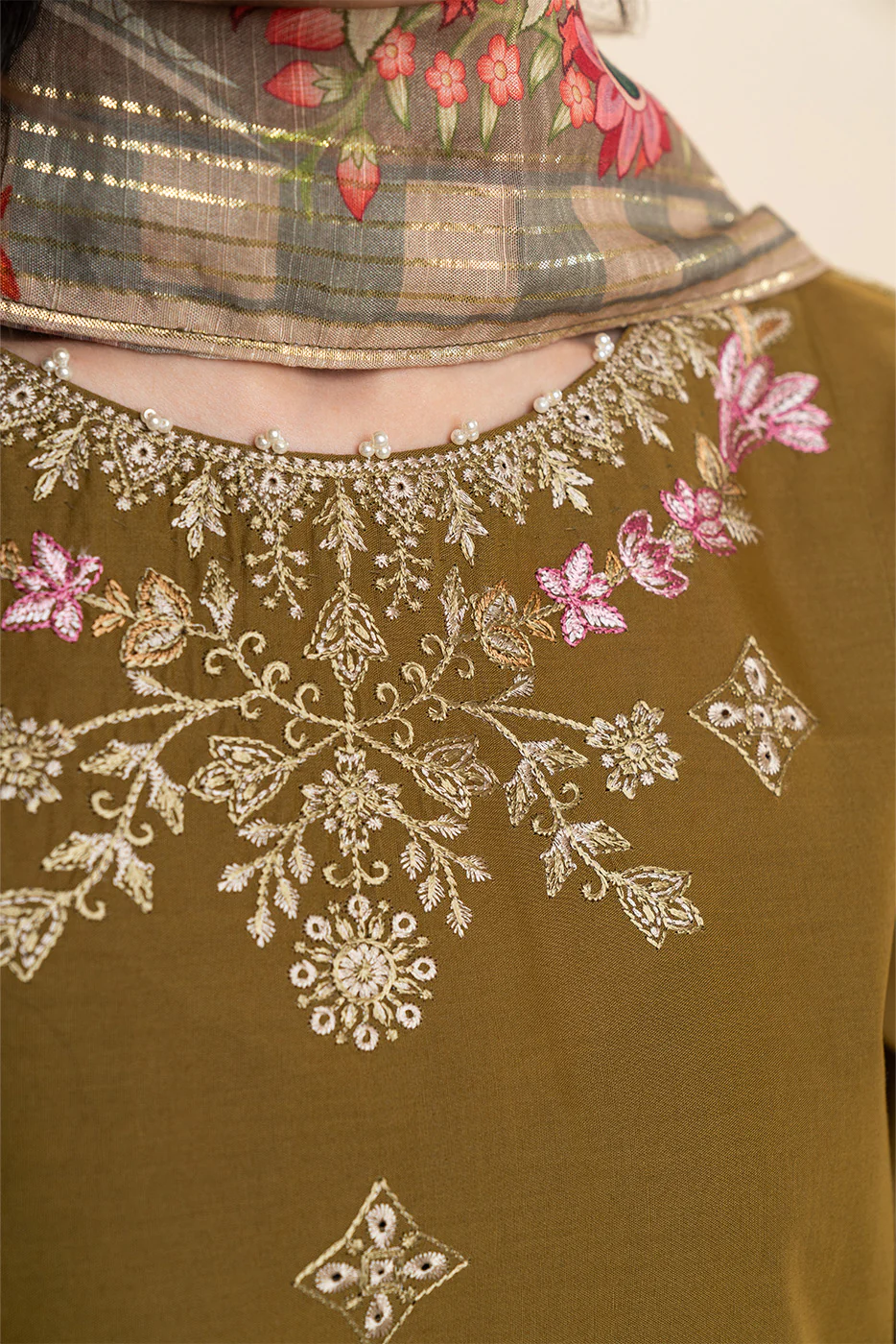 3 PIECE EMBROIDERED LAWN SUIT-OLIVE CHARM (UNSTITCHED) - Image 5