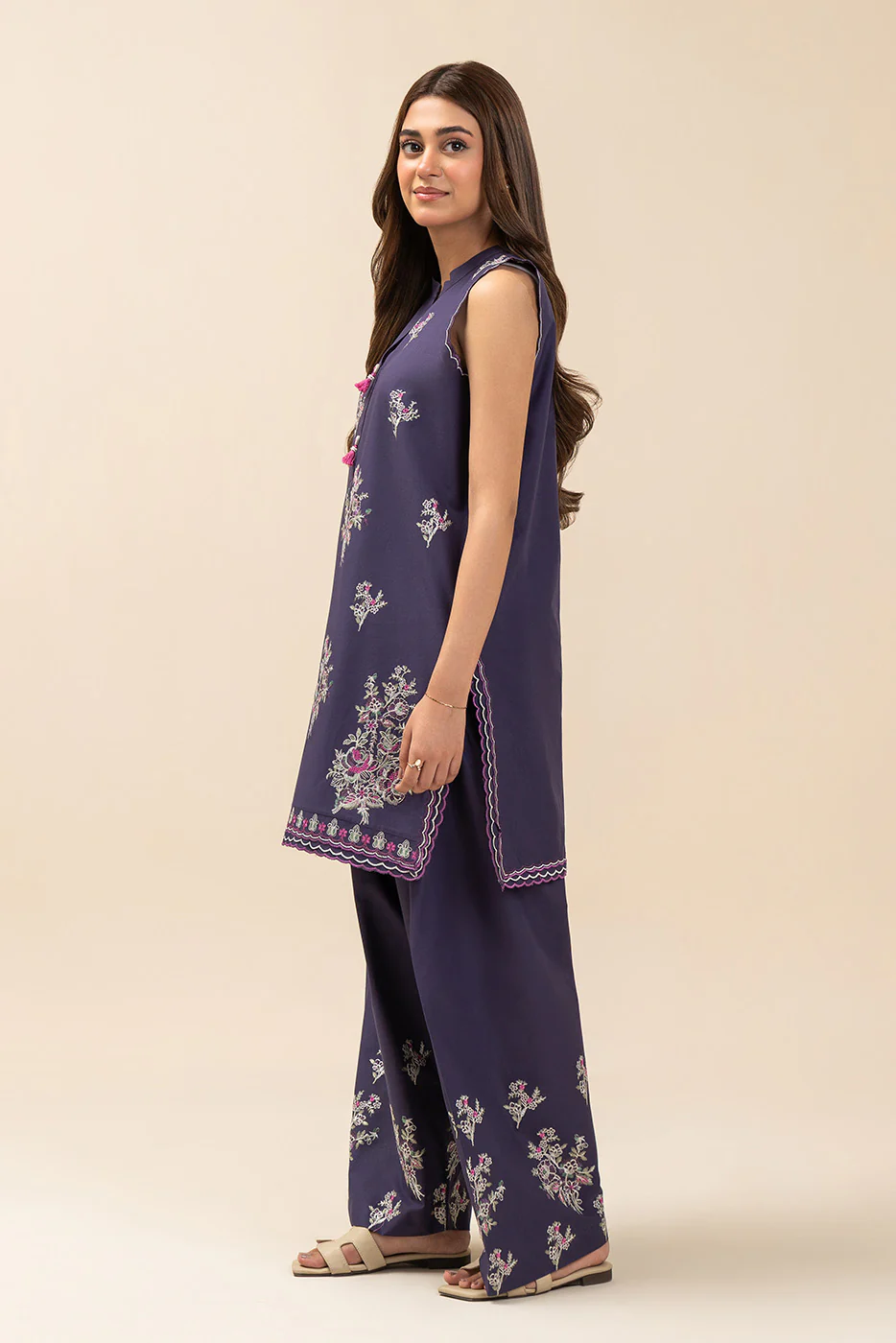 2 PIECE EMBROIDERED LAWN SUIT-ROYAL AMETHYST (UNSTITCHED) - Image 3