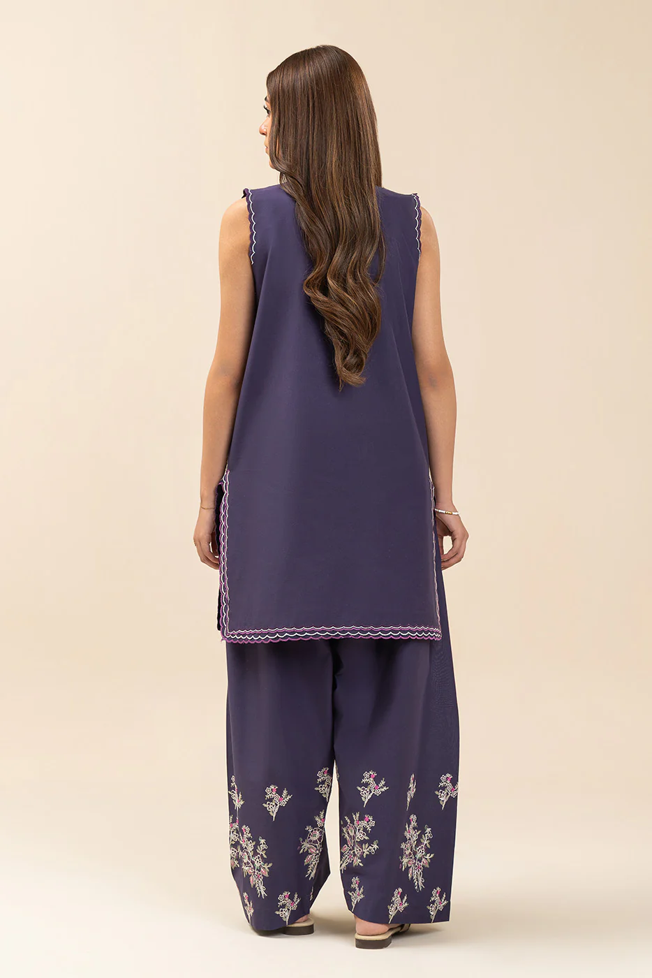 2 PIECE EMBROIDERED LAWN SUIT-ROYAL AMETHYST (UNSTITCHED) - Image 4