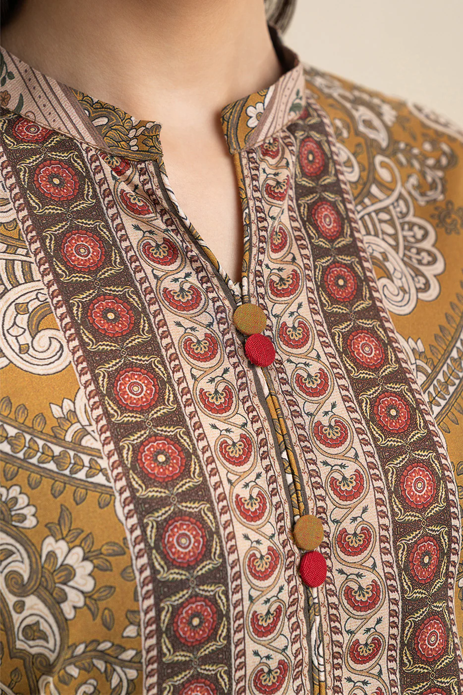 3 PIECE PRINTED LAWN SUIT-HONEY HARMONY (UNSTITCHED) - Image 3