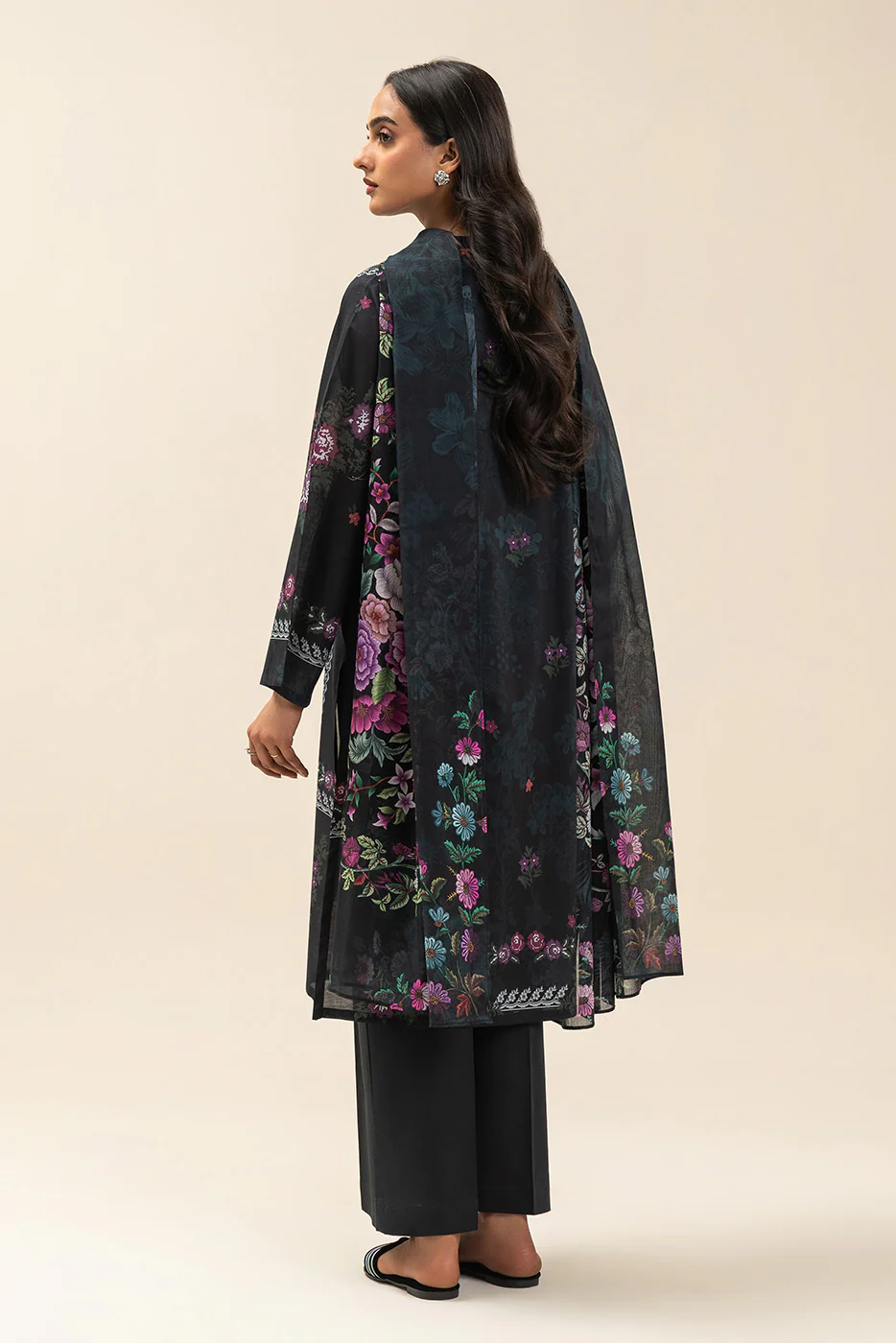 3 PIECE PRINTED LAWN SUIT-MIDNIGHT BLOOM (UNSTITCHED) - Image 3
