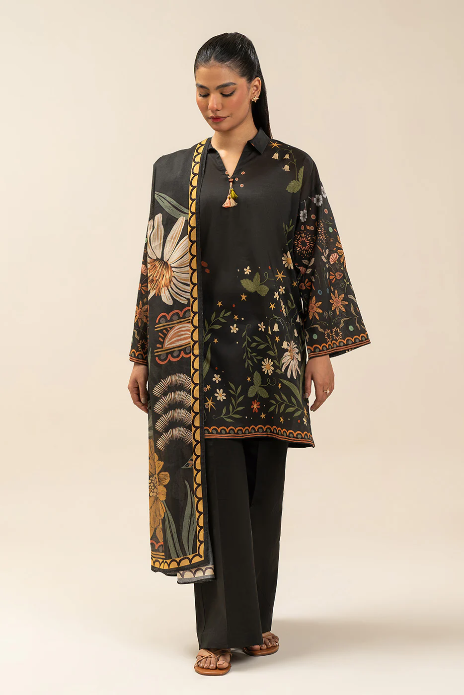 3 PIECE PRINTED LAWN SUIT-SABLE ZEST (UNSTITCHED) - Image 2