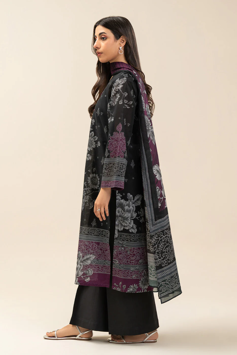 3 PIECE PRINTED LAWN SUIT-DUSTY FLORA (UNSTITCHED) - Image 3