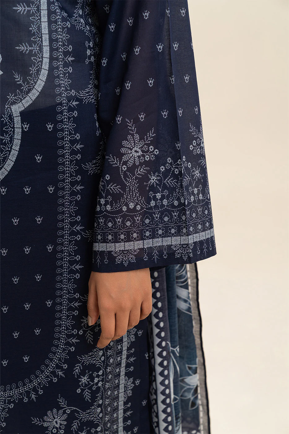 3 PIECE PRINTED LAWN SUIT-BLUE AMBER (UNSTITCHED) - Image 6