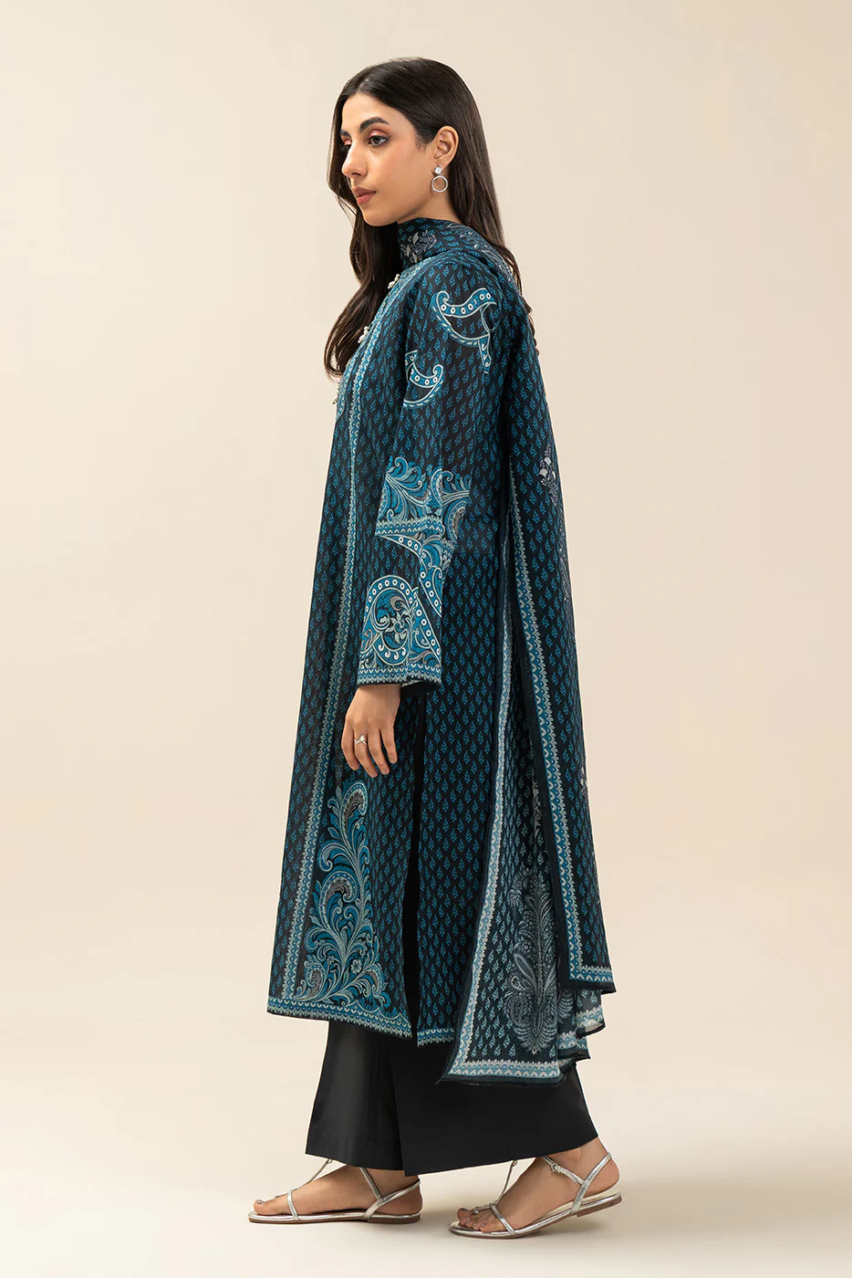 3 PIECE PRINTED LAWN SUIT-INDIGO HAZE (UNSTITCHED) - Image 3