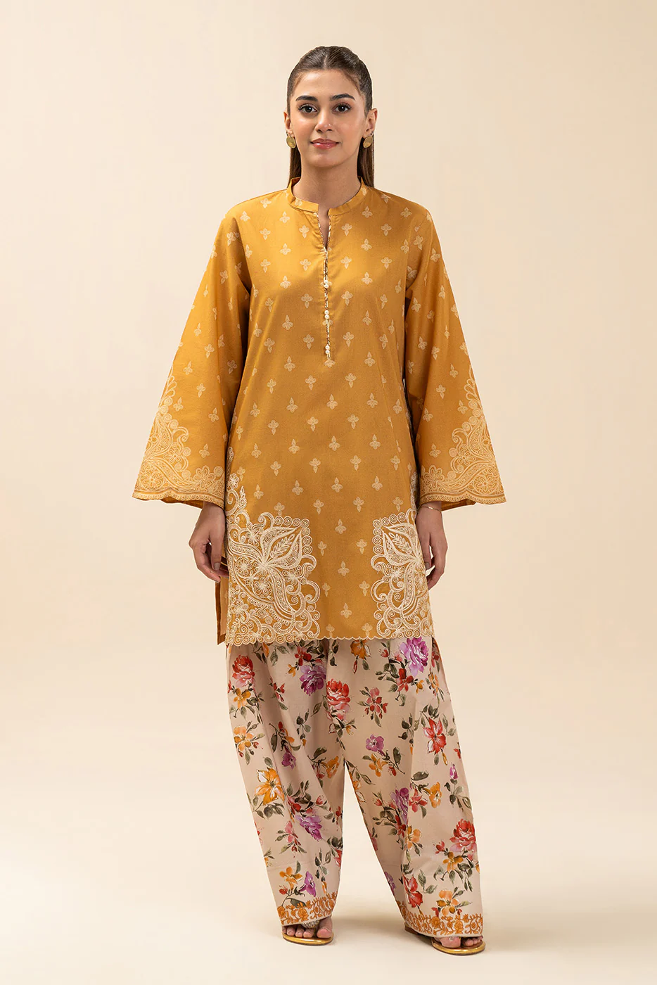 2 PIECE EMBROIDERED LAWN SUIT-BLOOMING GLAZE (UNSTITCHED) - Image 2