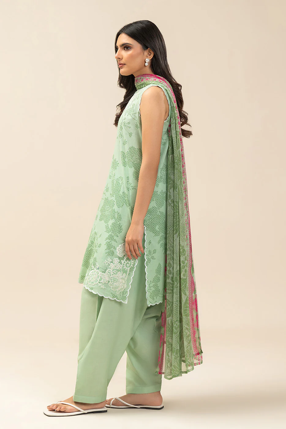 3 PIECE EMBROIDERED LAWN SUIT-QUIET CELADON (UNSTITCHED) - Image 2