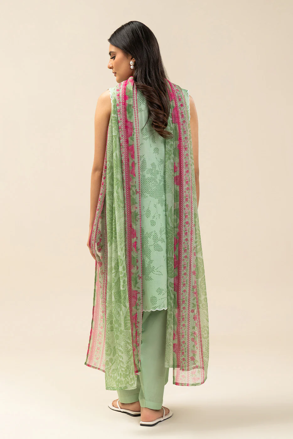 3 PIECE EMBROIDERED LAWN SUIT-QUIET CELADON (UNSTITCHED) - Image 5
