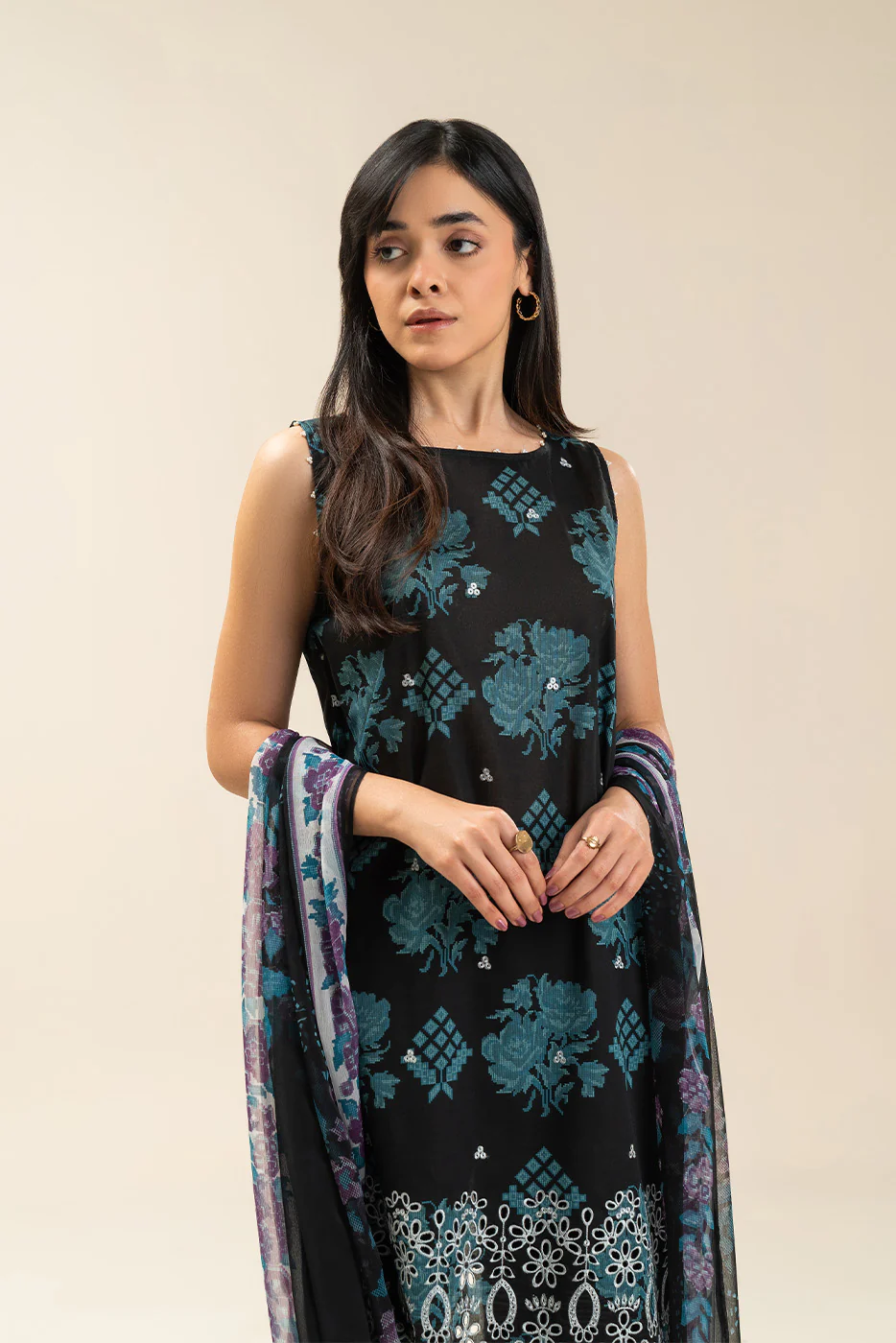 3 PIECE EMBROIDERED LAWN SUIT-DUSTY MUSE (UNSTITCHED) - Image 3