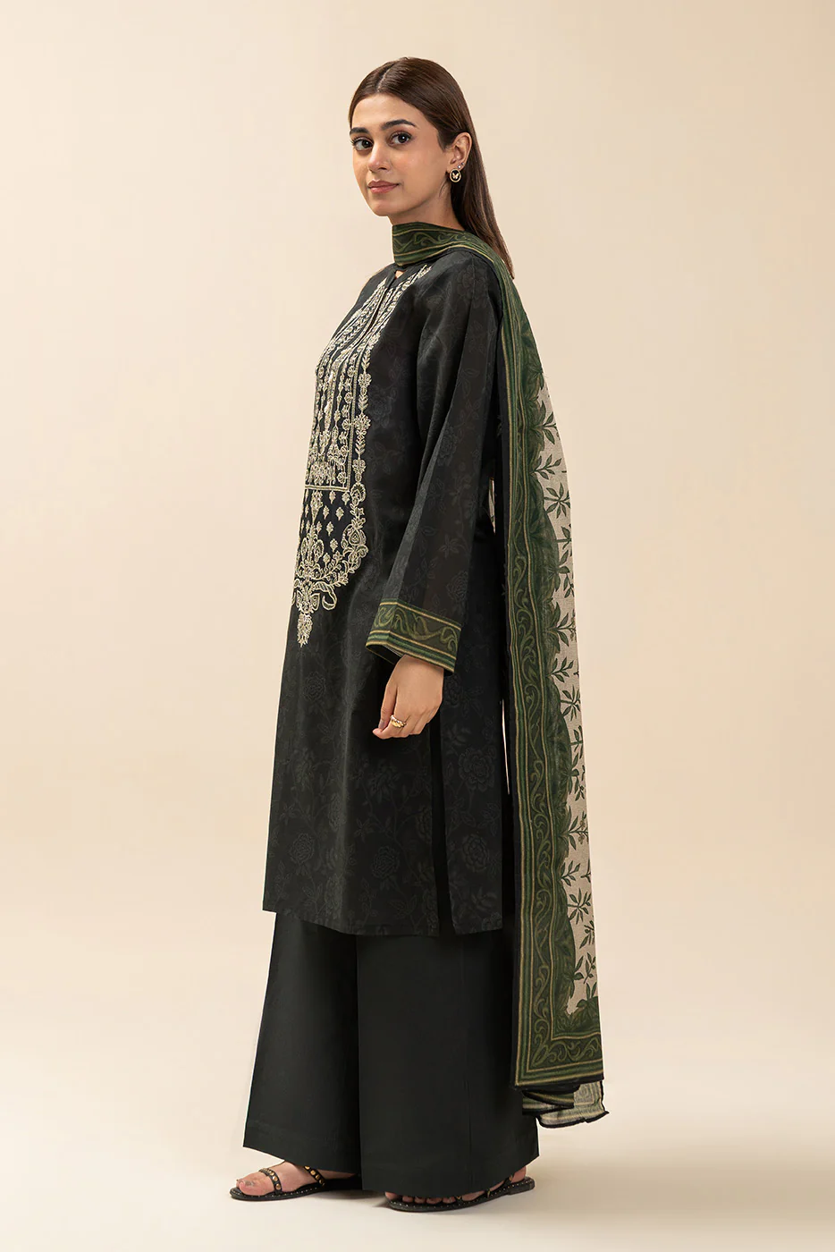 3 PIECE EMBROIDERED LAWN SUIT-BLACK FLINT (UNSTITCHED) - Image 3