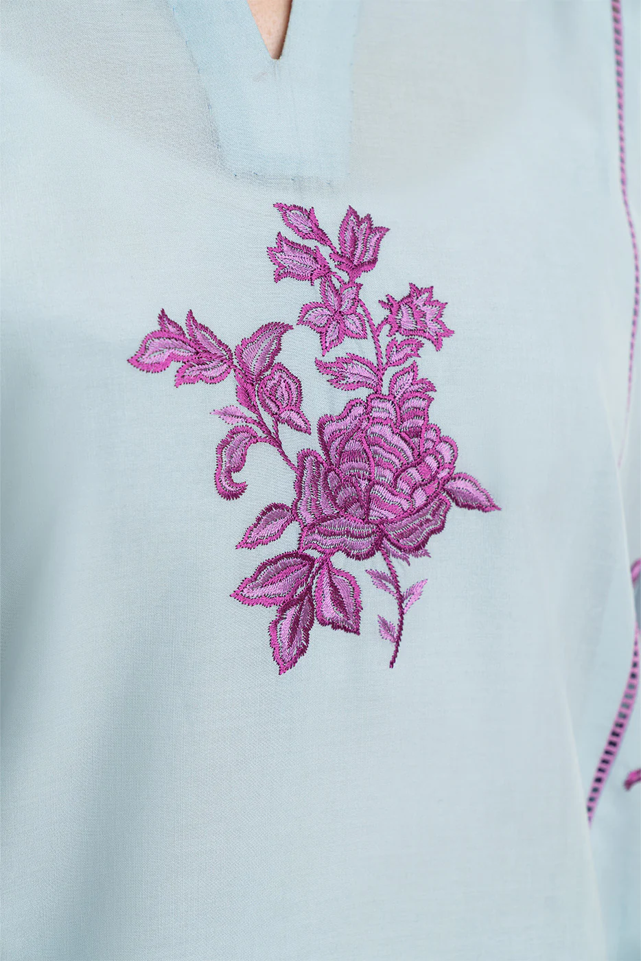 3 PIECE EMBROIDERED LAWN SUIT-BLUEBELL BLOOM (UNSTITCHED) - Image 5