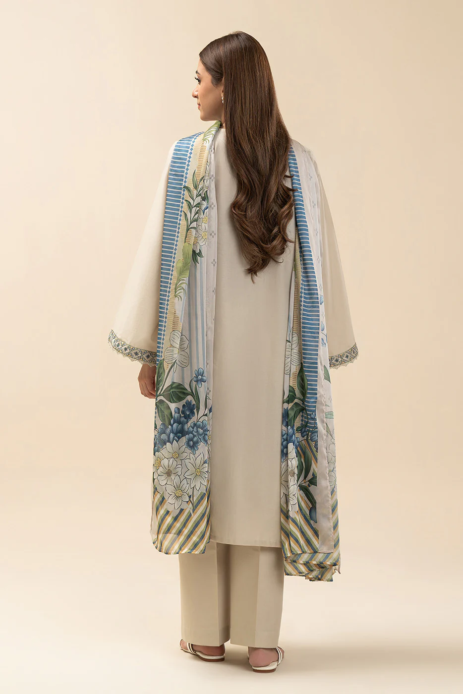 3 PIECE EMBROIDERED LAWN SUIT-IVORY ORCHARD (UNSTITCHED) - Image 4