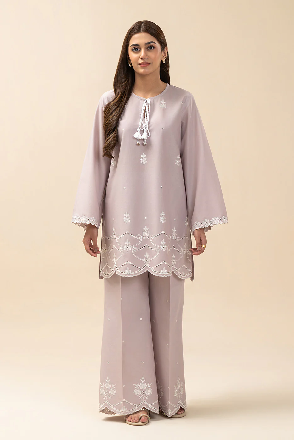 2 PIECE EMBROIDERED LAWN SUIT-MISTY LAVENDER (UNSTITCHED) - Image 2