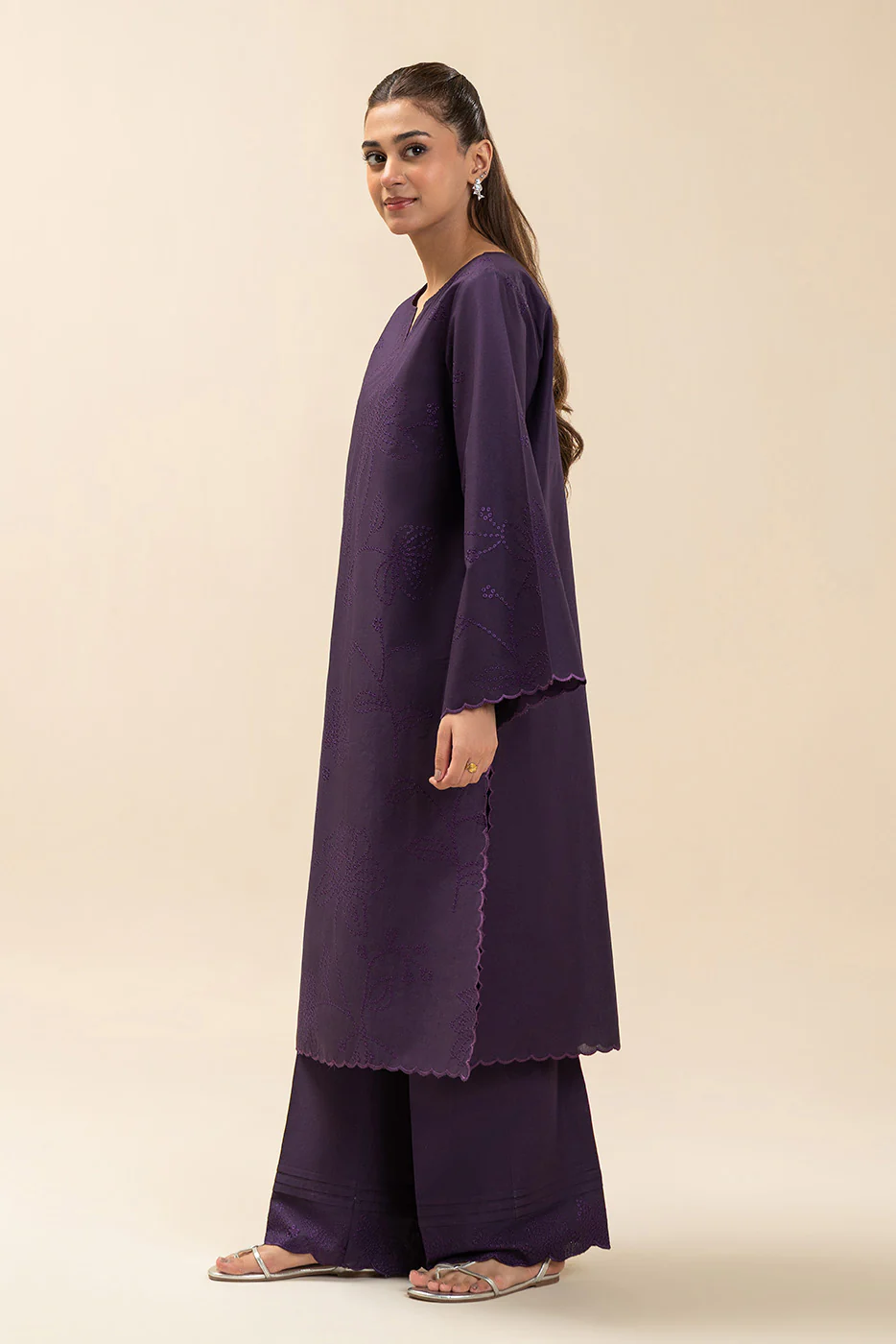 2 PIECE EMBROIDERED LAWN SUIT-NIGHTSHADE (UNSTITCHED) - Image 3