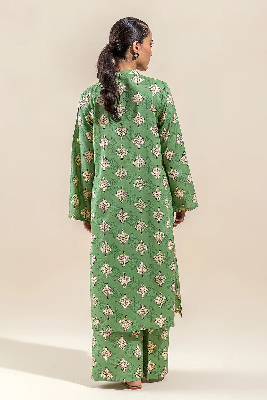 2 PIECE PRINTED LAWN SUIT-MOSSES CHARM (UNSTITCHED) - Image 4