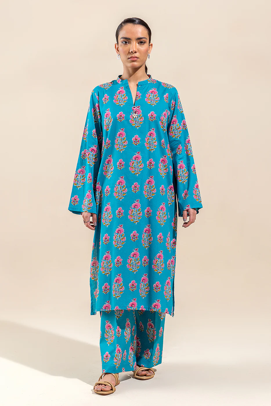 2 PIECE PRINTED LAWN SUIT-CERULEAN AURA (UNSTITCHED) - Image 2