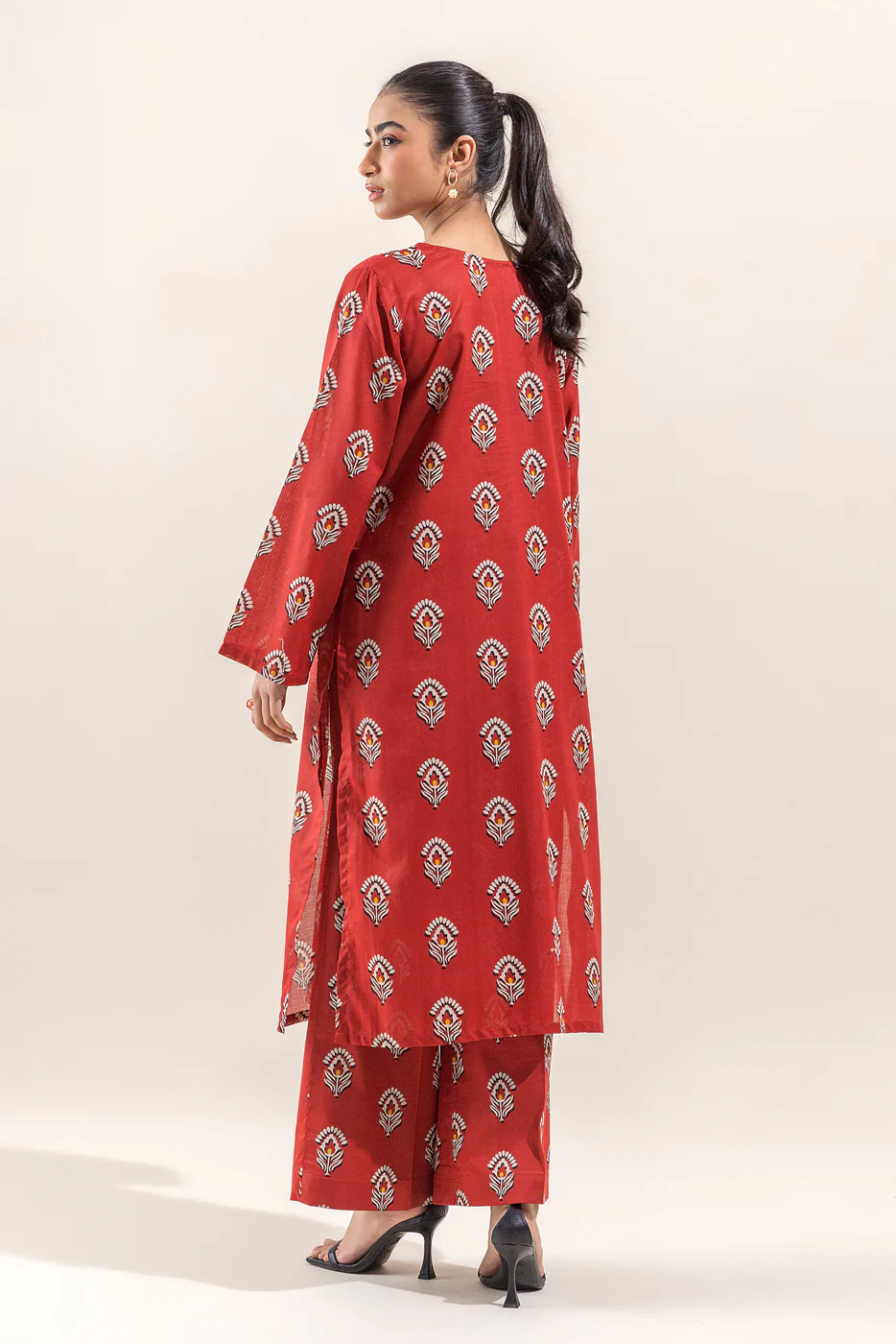 2 PIECE PRINTED LAWN SUIT-EMBER GLOW (UNSTITCHED) - Image 5