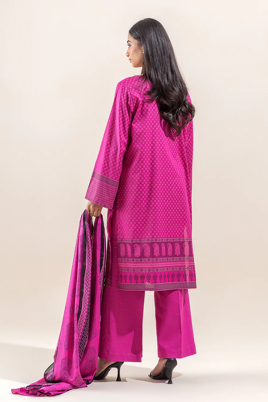 3 PIECE EMBROIDERED LAWN SUIT-RASPBERRY SORBET (UNSTITCHED) - Image 5